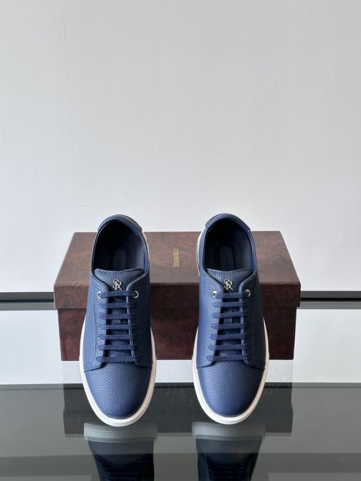 Кроссовки фото 6