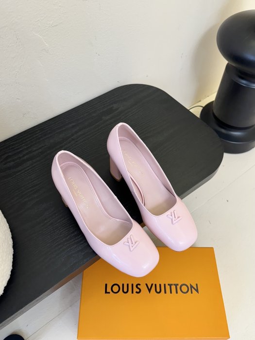 Туфли женские