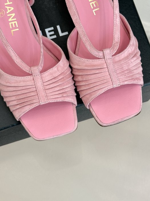 Босоножки фото 7