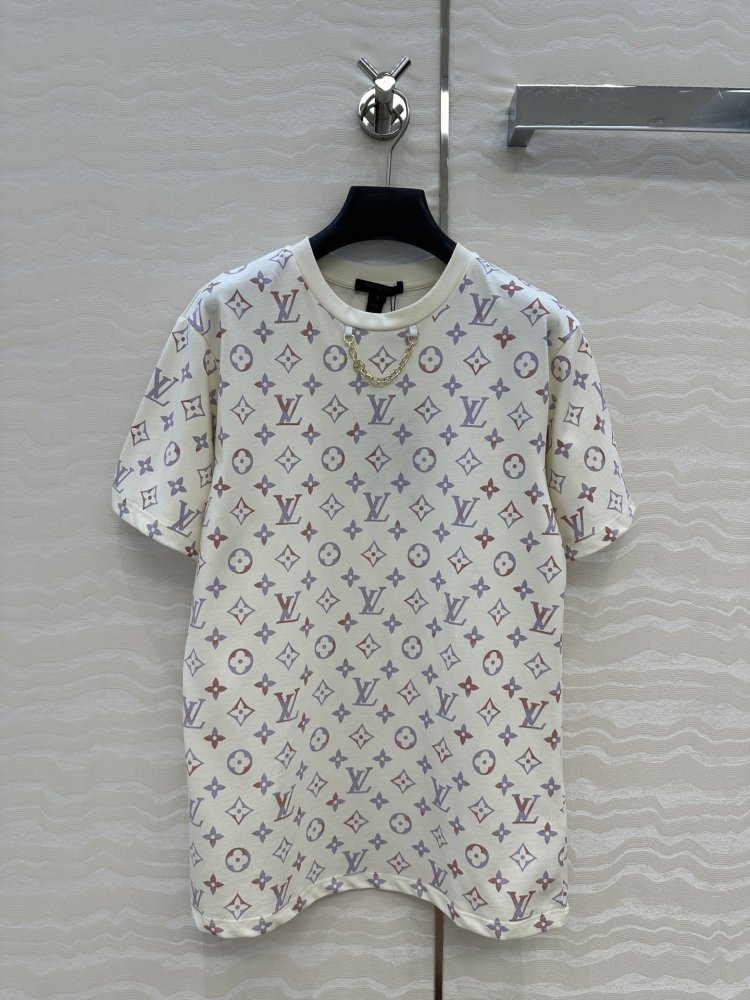 Футболка жіноча