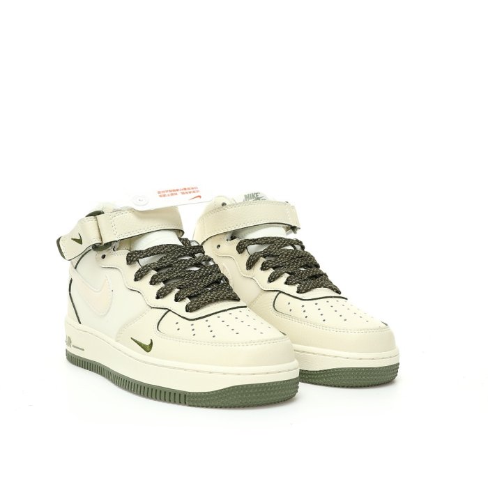 Sneakers Air Force 1 07 LV8 Mid фото 6