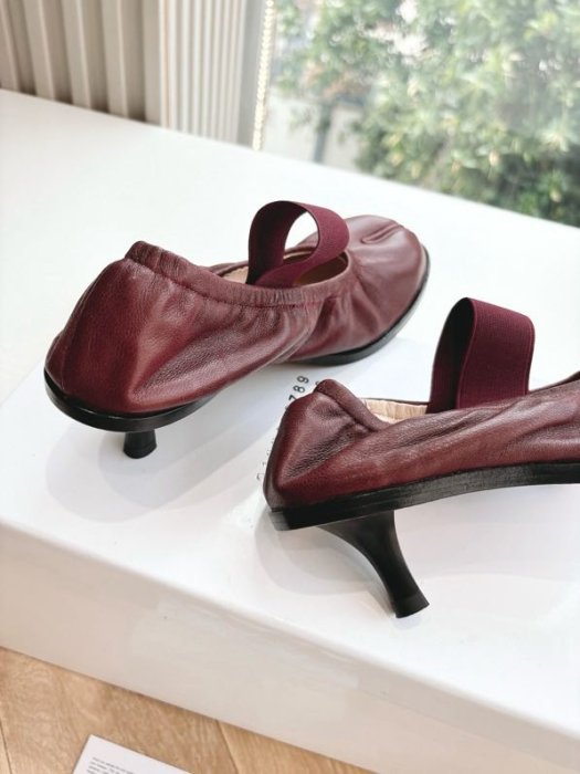 Туфли кожаные с раздвоенным носком фото 9