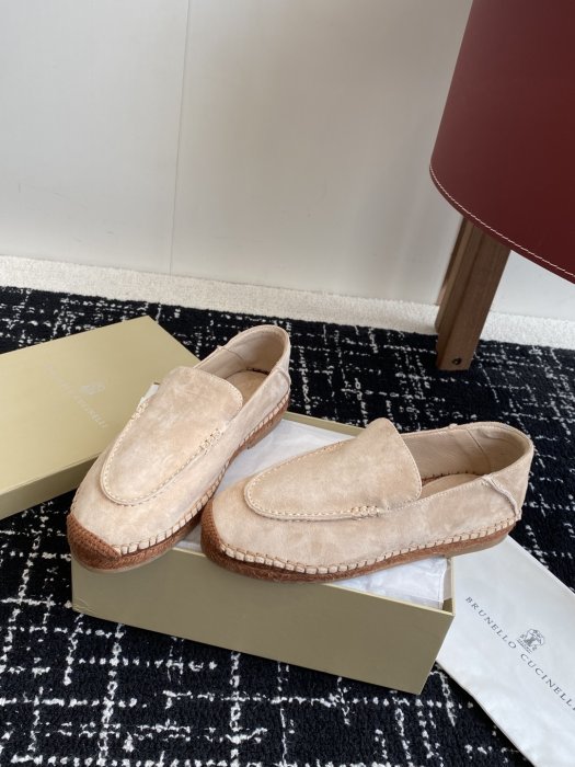 Туфли женские фото 3