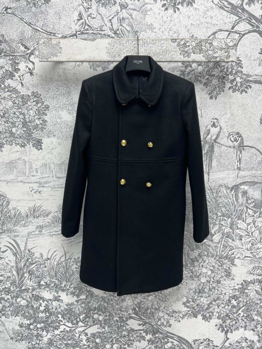 Coat women's