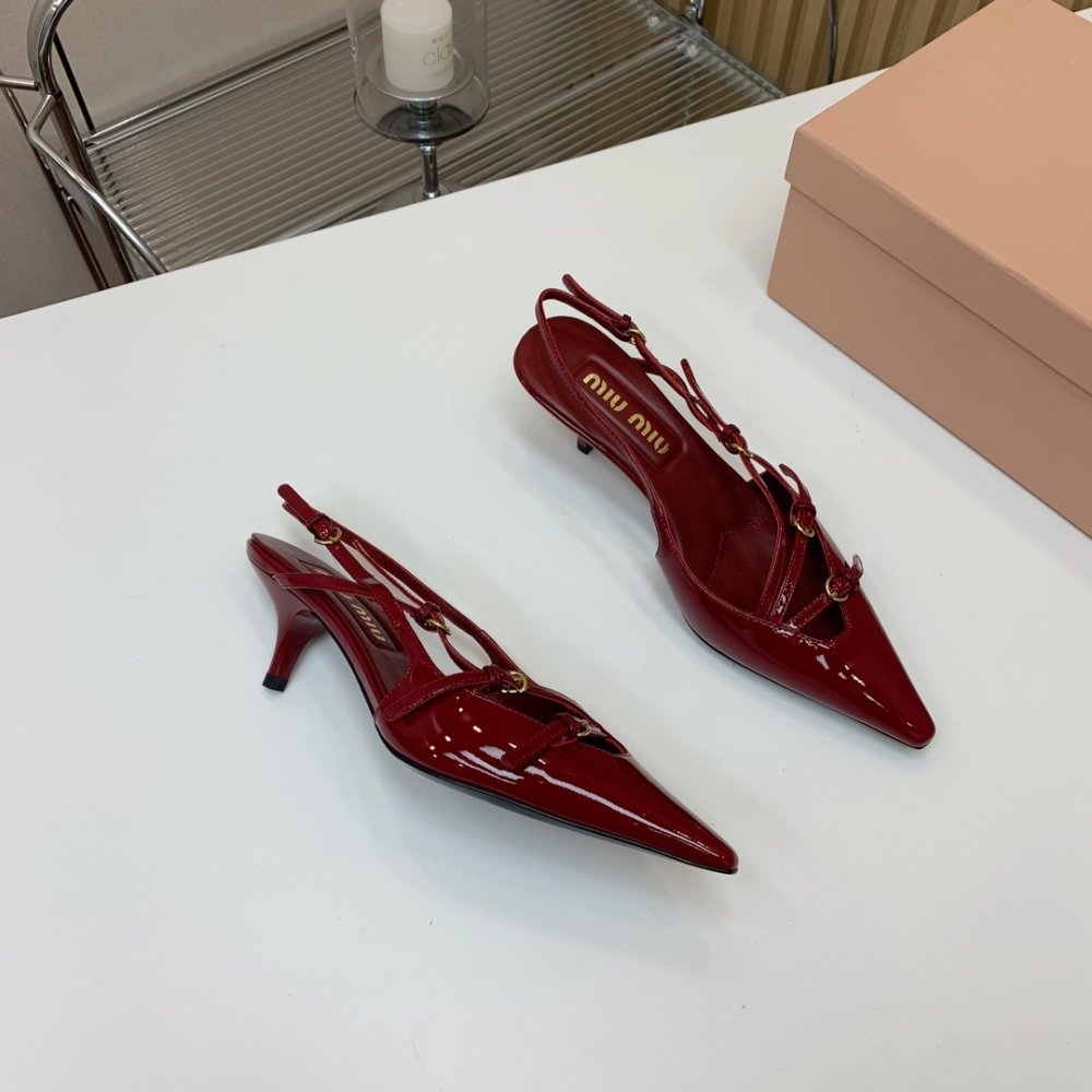 Босоножки фото 2