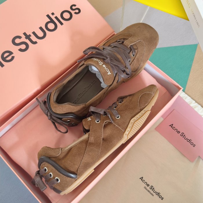 Кросівки фото 4