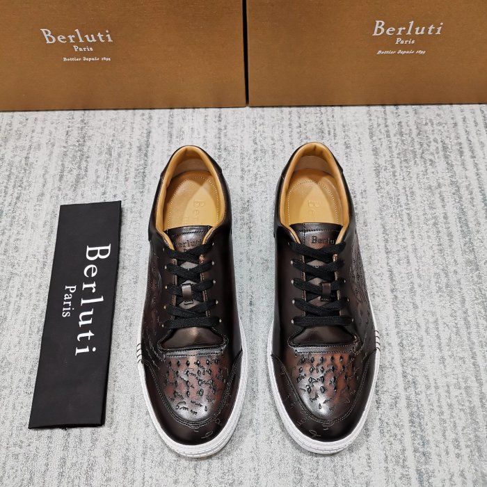 Кроссовки мужские