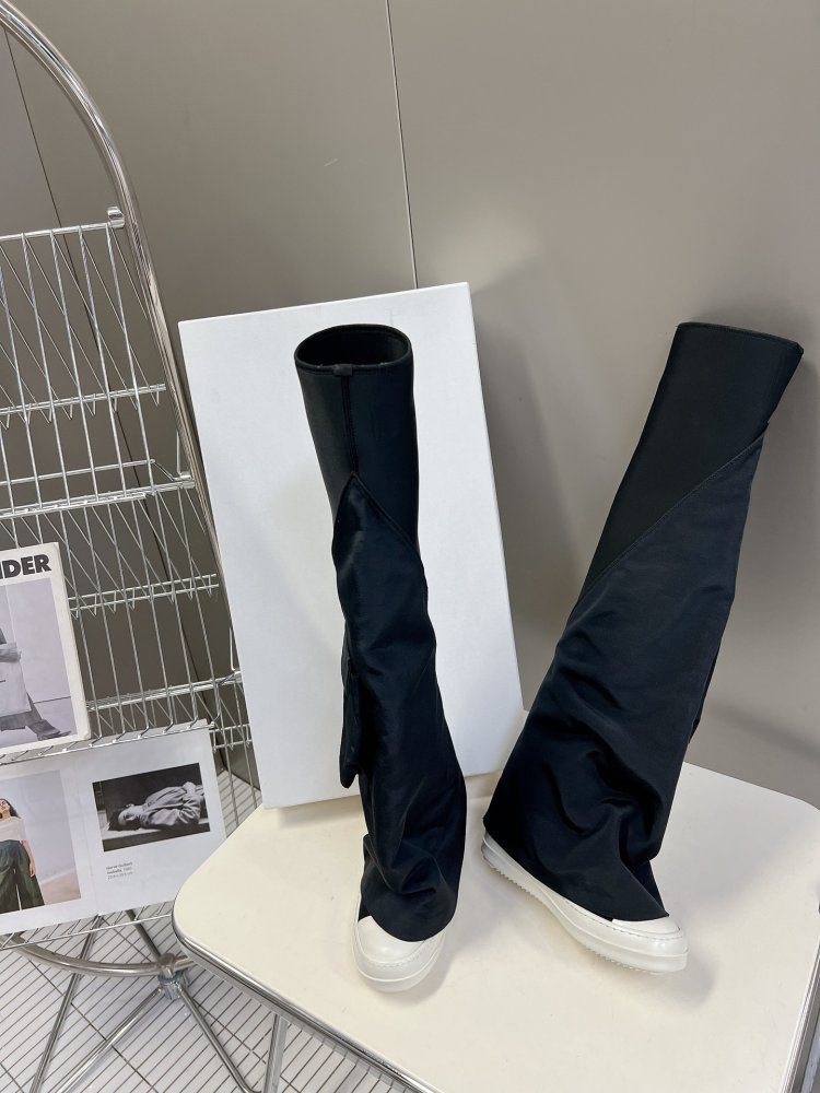 Чоботи жіночі фото 4