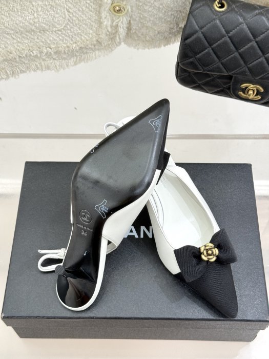 Босоножки фото 9