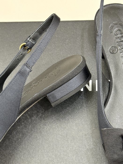 Босоножки фото 6