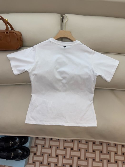 Футболка жіноча фото 4