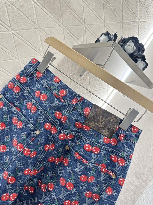 Джинси жіночі фото 4