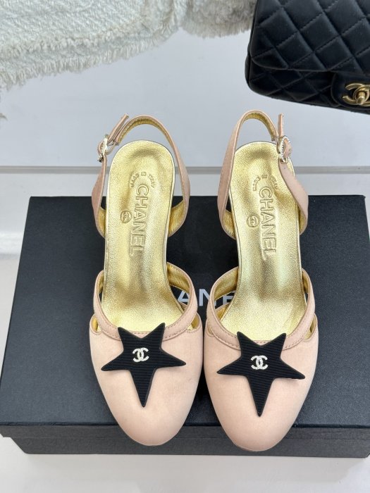 Босоножки фото 4