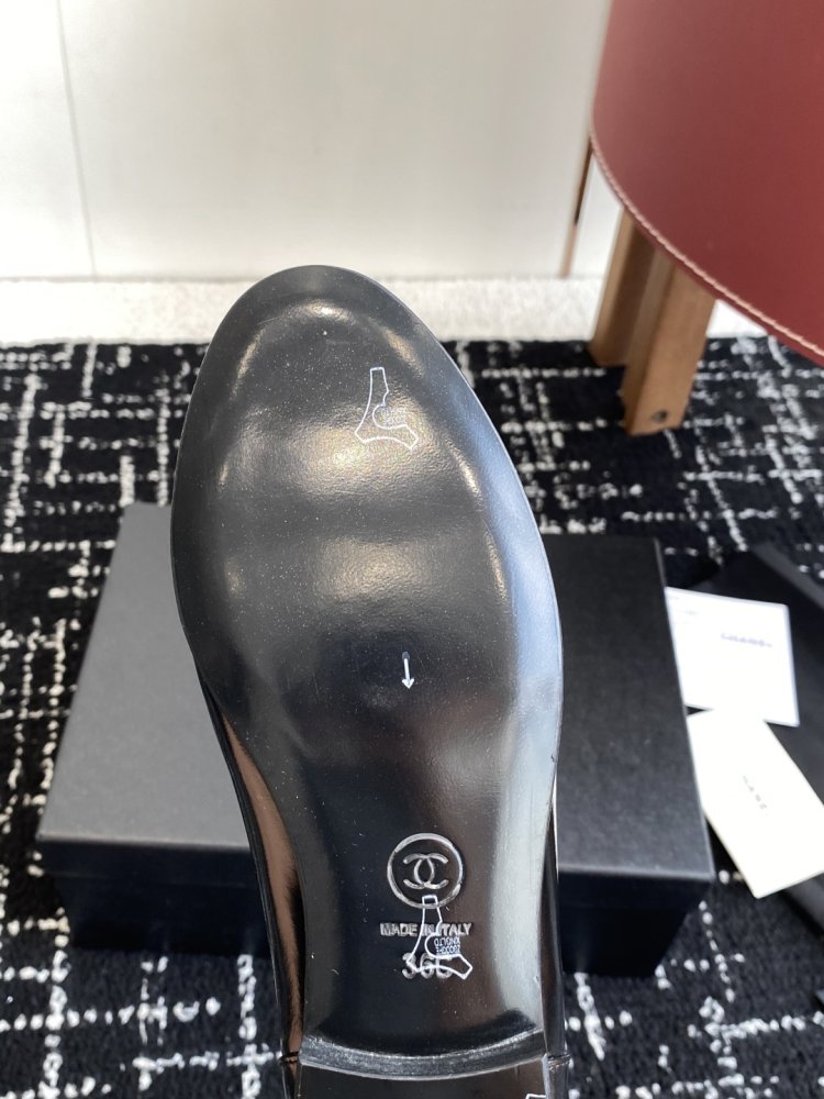 Лоферы женские фото 9