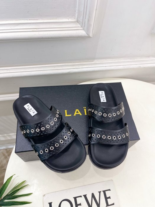 Шлепанцы женские фото 2