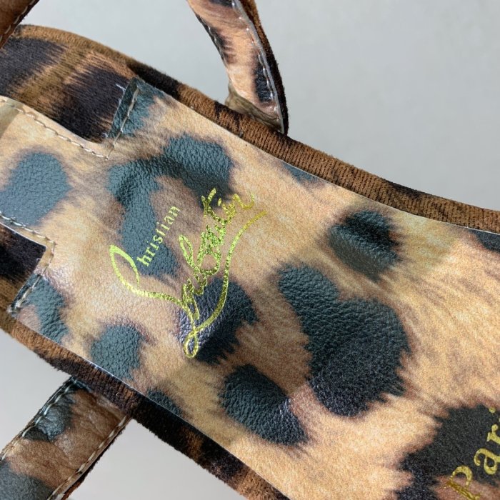 Босоножки фото 9