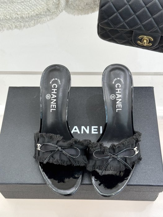 Босоножки фото 4