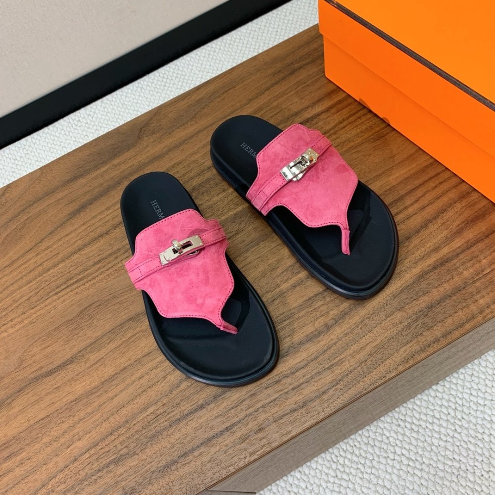 Шлепанцы женские фото 3