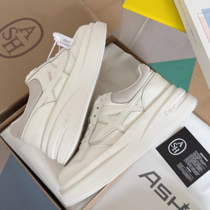 Кроссовки фото 6