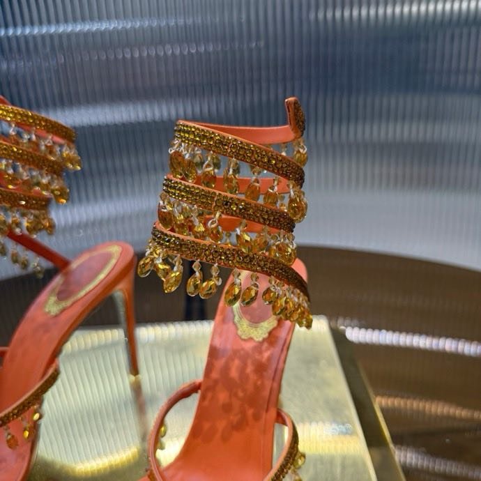 Босоніжки фото 5