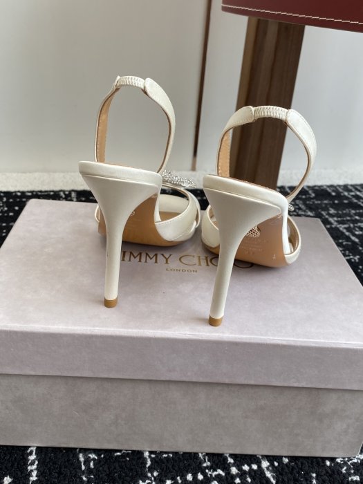 Босоножки фото 8