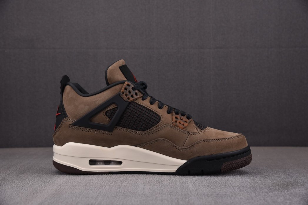 Sneakers Travis Scott x Air Jordan 4 Retro фото 2