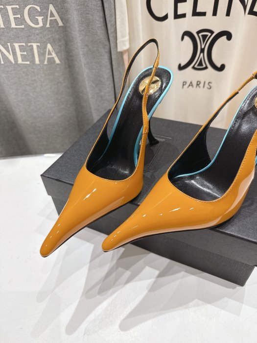 Босоножки фото 7