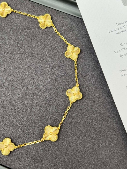 Necklace фото 4