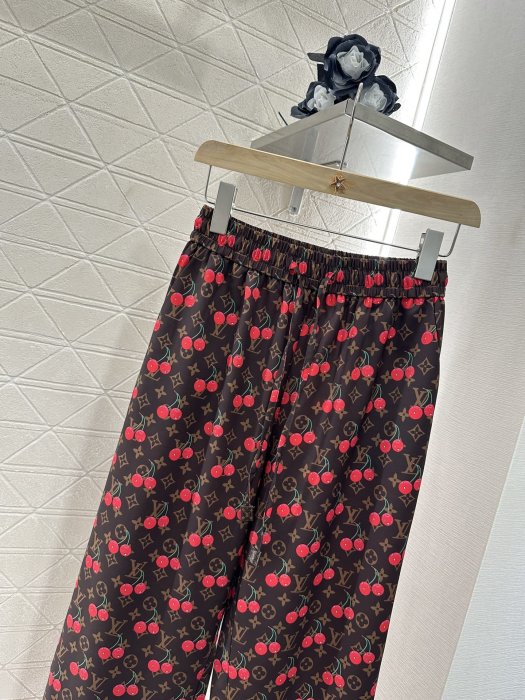 Pants women's фото 3