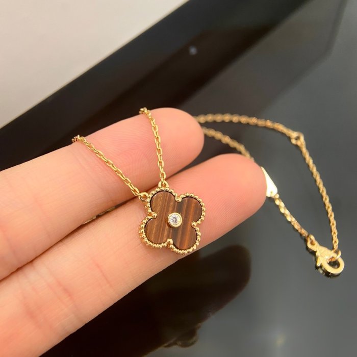 Necklace фото 18