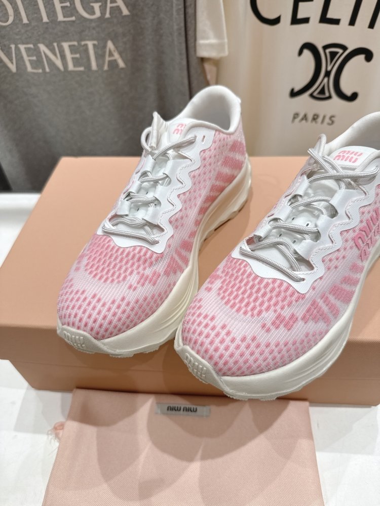 Sneakers women's фото 6