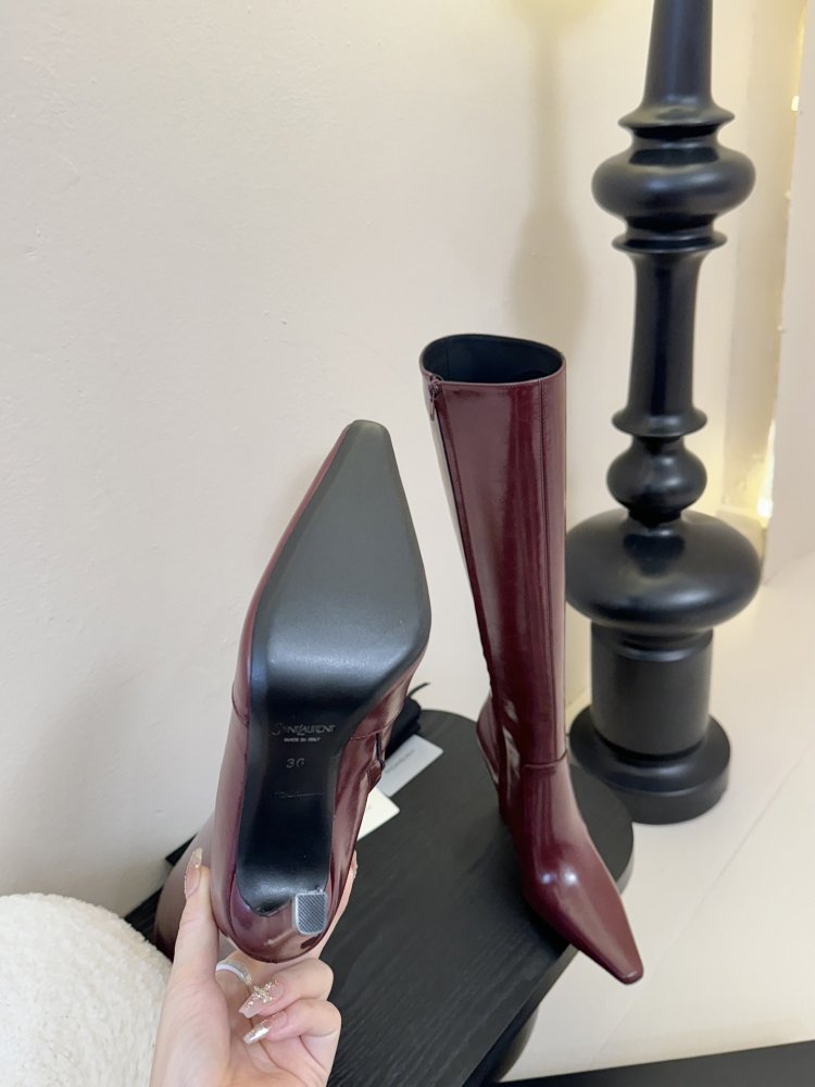 Сапоги женские фото 6