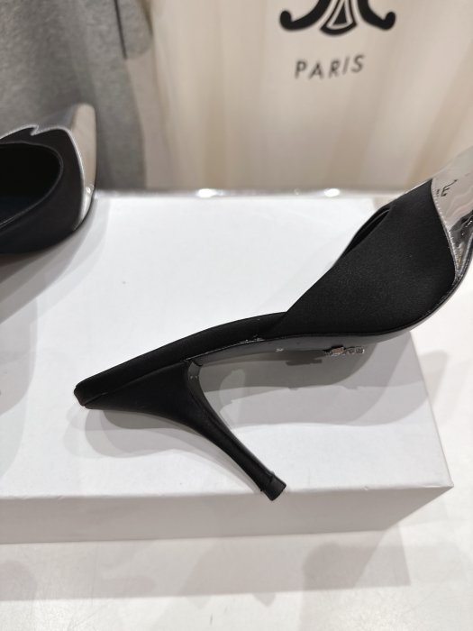 Босоножки фото 8