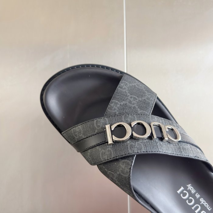 Шльопанці чоловічі фото 8