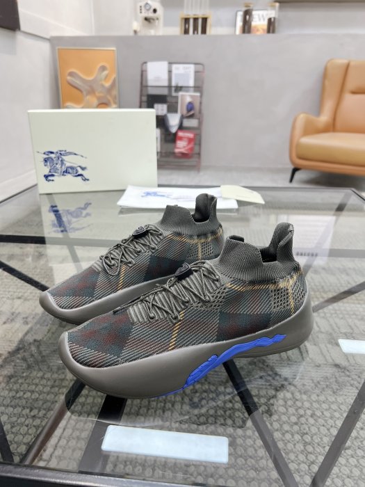 Sneakers men's