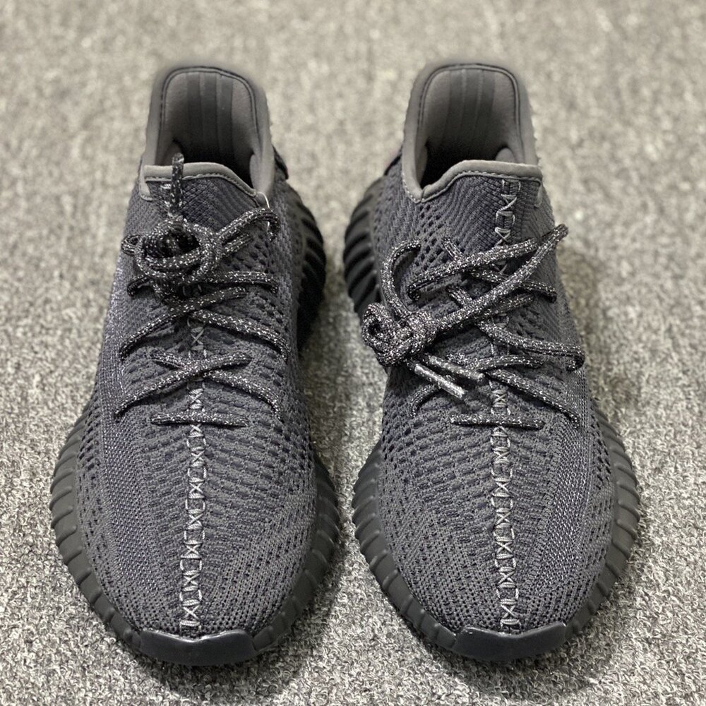 Кроссовки YEEZY BOOST 350 V2 Black фото 9