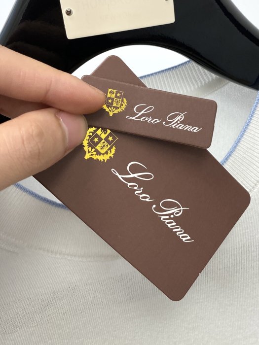 T-shirt men's фото 4