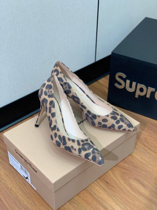 Shoes women's фото 2