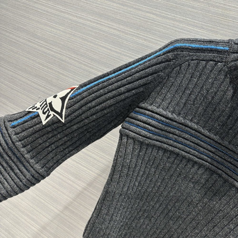 Кашемировый свитер женский фото 4