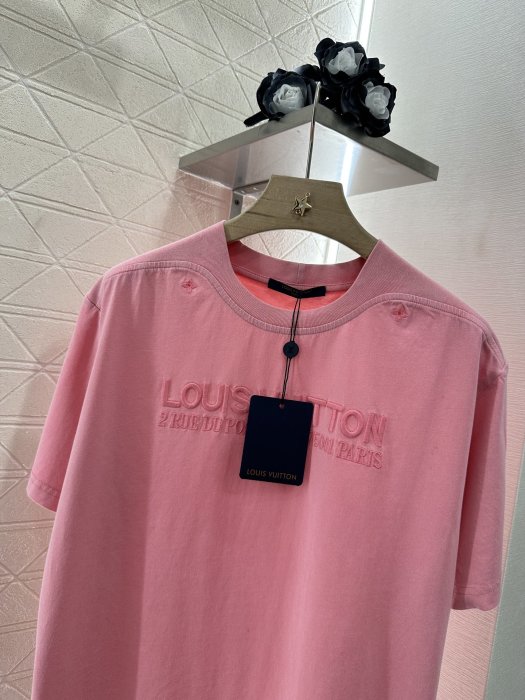 T-shirt women's фото 3