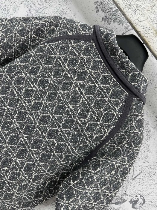 Футболка женская фото 8