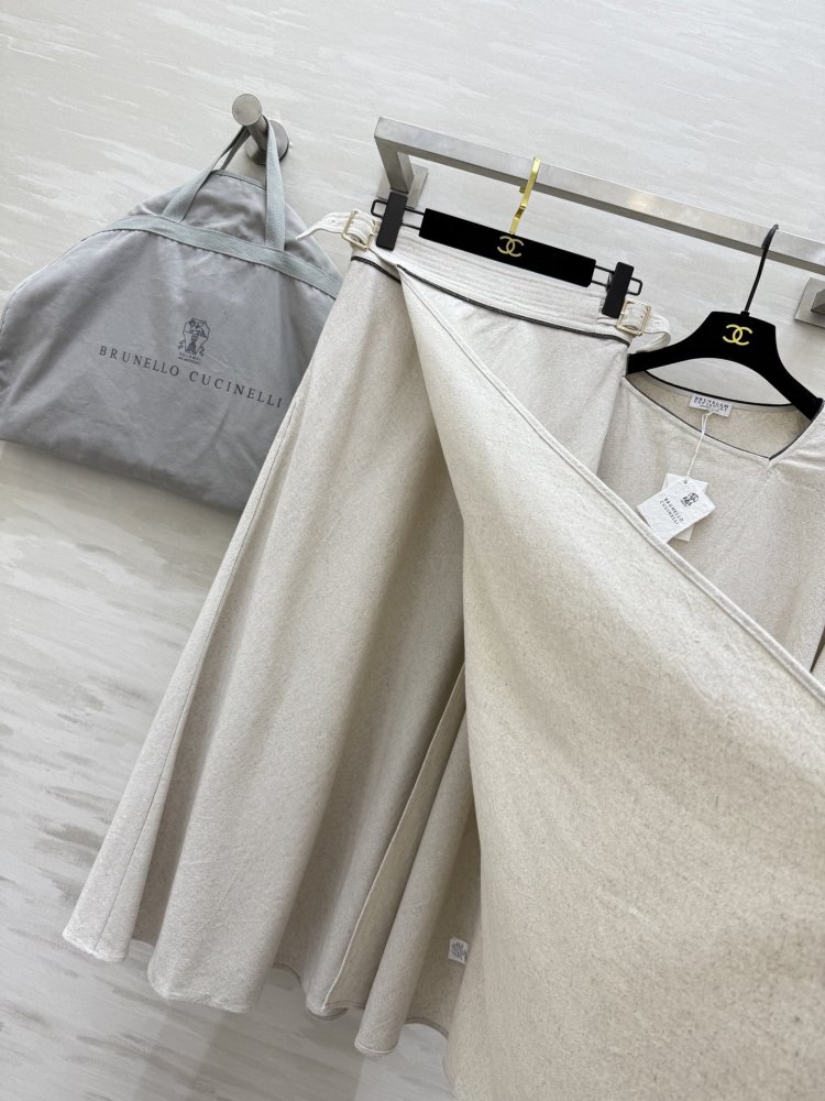 Костюм женский фото 8