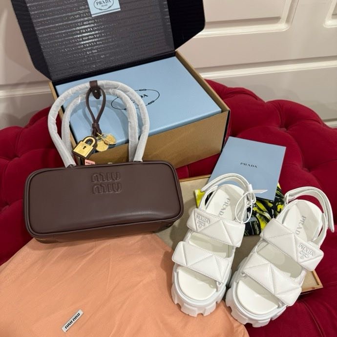 Sandals women's on platform фото 2