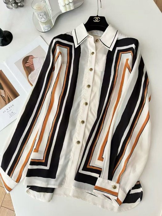 Costume female фото 3