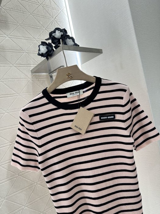 Футболка женская фото 3