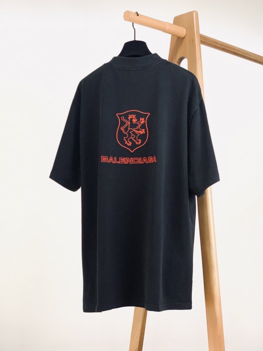T-shirt men's фото 2