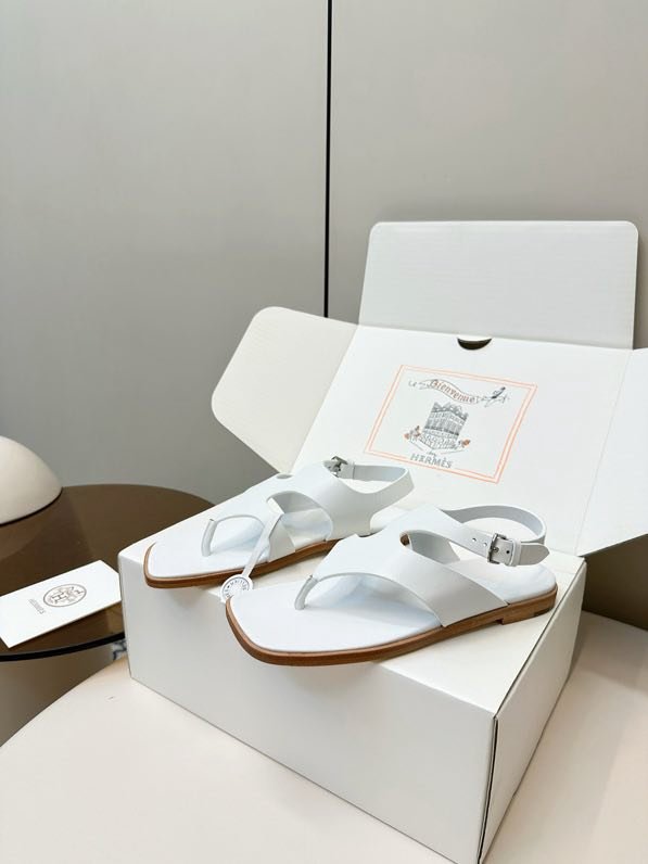 Сандалии кожаные женские фото 9