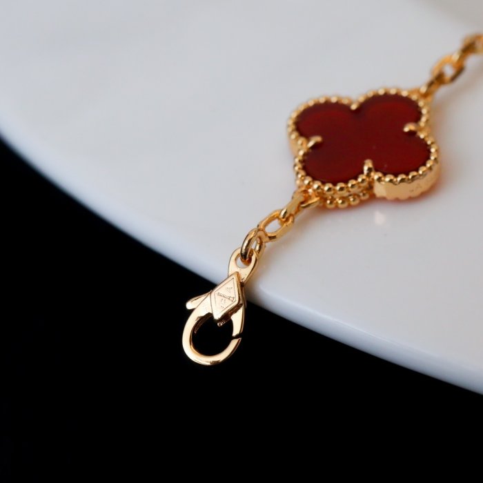 A bracelet фото 16