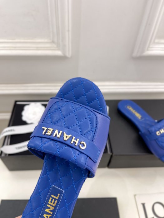 Шлепанцы фото 6