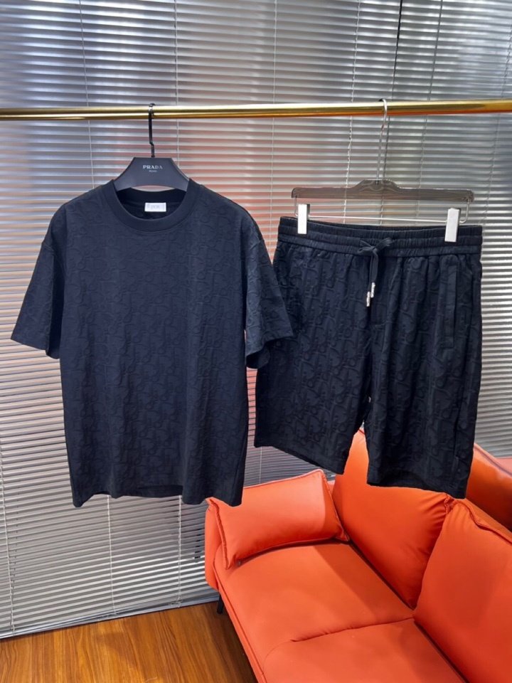 Костюм чоловічий